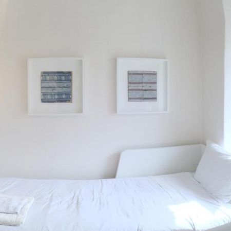 Room Atalaia- Ideal For Single Lisboa Exterior foto